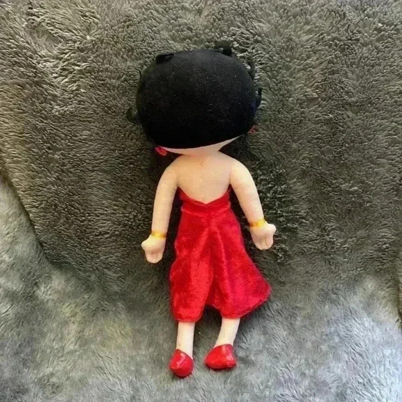 Classical Betty  Boop 2017 - Picture 5 of 15